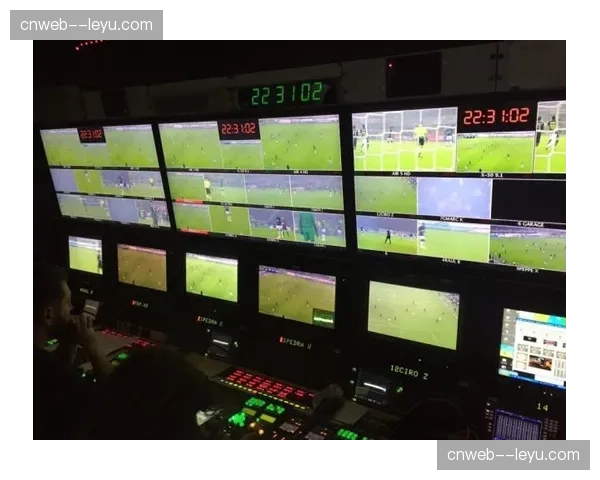 意甲裁判委员会宣布测试新规：3月起试行“主裁场内回看VAR监视器”流程