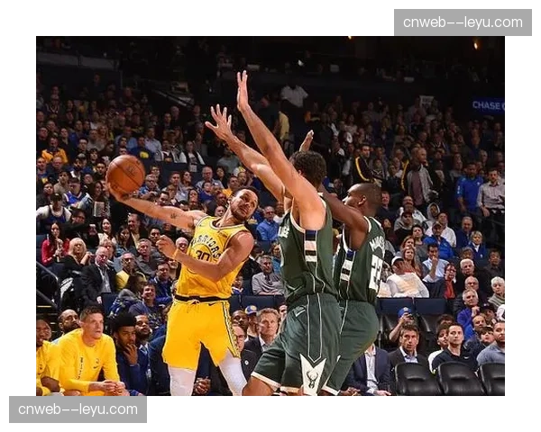 通讯：雄鹿主场地板震动传感数据首次用于分析球迷欢呼声浪对比赛的影响